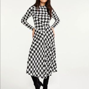 Ann Taylor Houndstooth Mock Neck Midi Dress